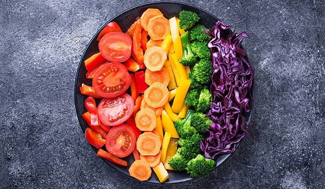 Wiosenne miski pełne koloru